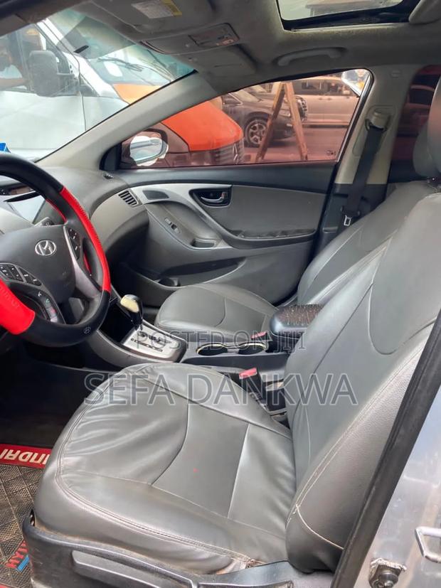 Hyundai Elantra 2013 Silver