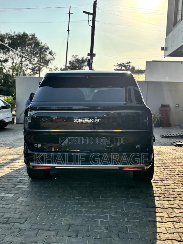 New Zeekr 9X 2025 Black