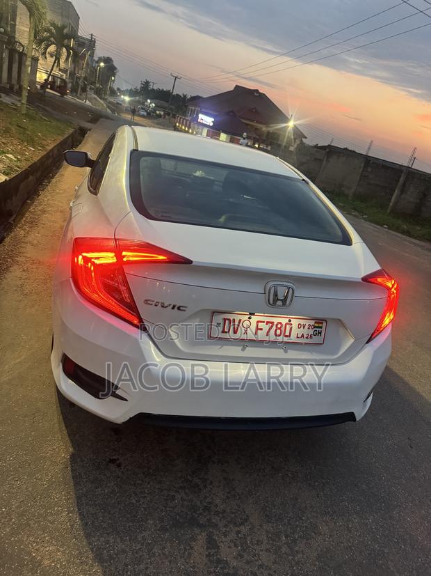 Honda Civic EX-L Sedan 2018 White