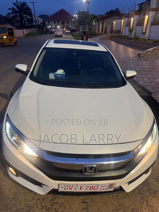 Honda Civic EX-L Sedan 2018 White