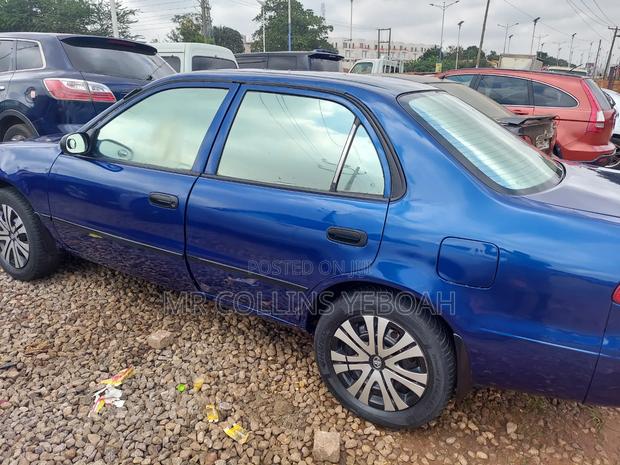 Toyota Corolla 2003 Blue