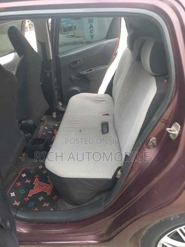 Toyota Vitz 1.0 FWD 3dr 2012 Brown