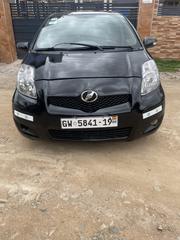 Toyota Vitz 2010 Black for sale