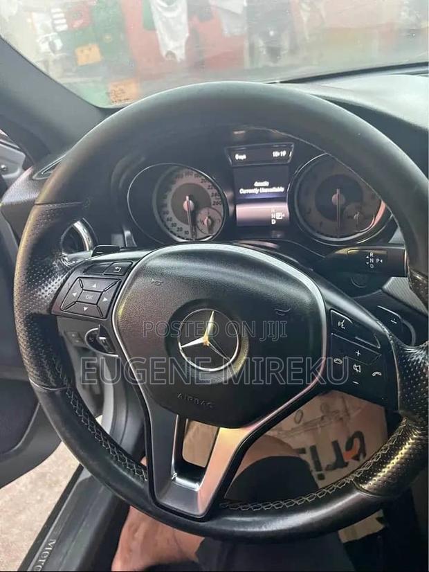 Mercedes-Benz GLA 250 2015 Silver