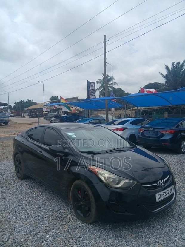 Hyundai Elantra Limited Sedan FWD (1.8L 4cyl 6A) 2013 Black