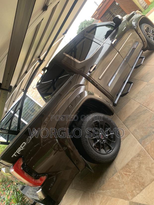Toyota Tundra 2023 Black