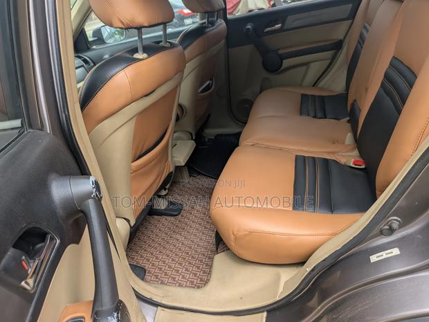 Honda CR-V 2011 Gray