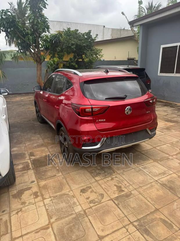 MG ZS 2018 Red