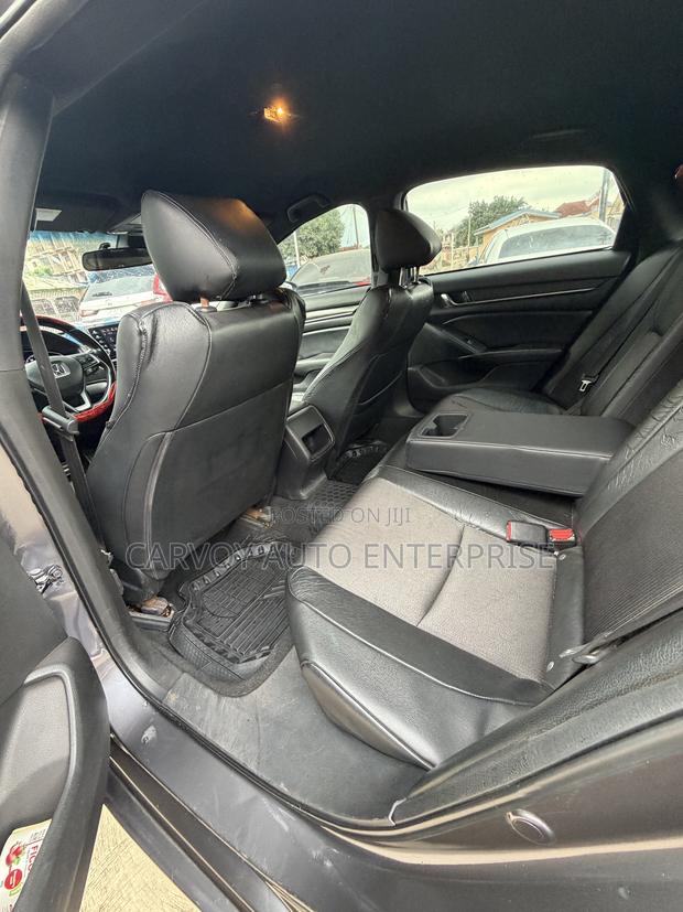 Honda Accord Sport 2018 Gray