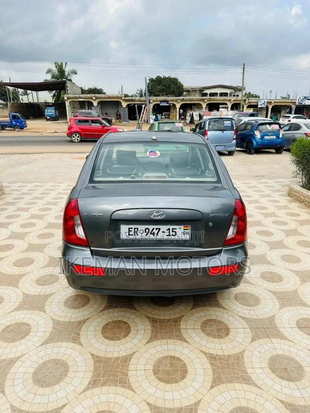 Hyundai Accent GLS Automatic 2010 Black