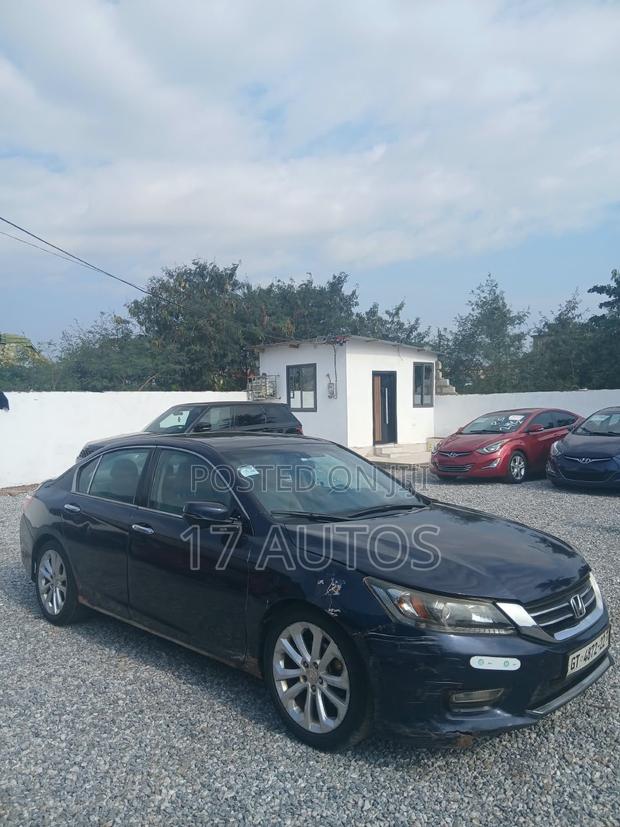 Honda Accord Touring V-6 4dr Sedan (3.5L 6cyl 6A) 2014 Blue