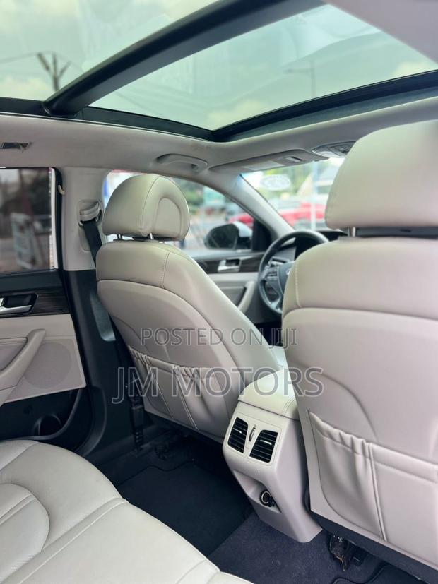 Hyundai Sonata Limited 2.0T Seban (2.0L 4cyl 6A) 2017 White