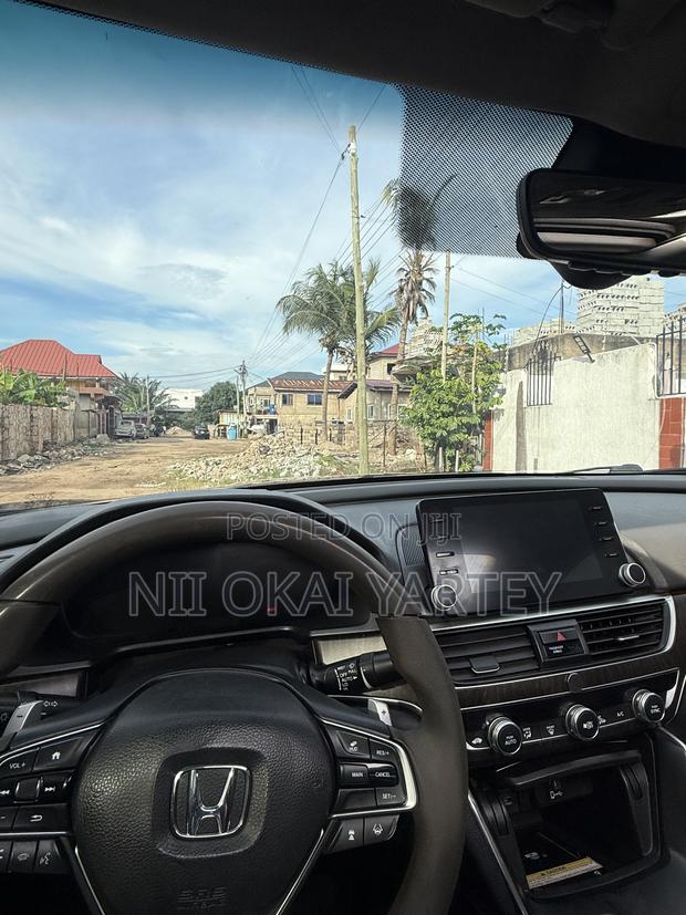 Honda Accord Touring 2.0T 2020 Black