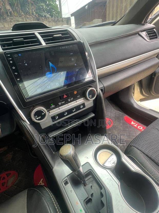 Toyota Camry 2014
