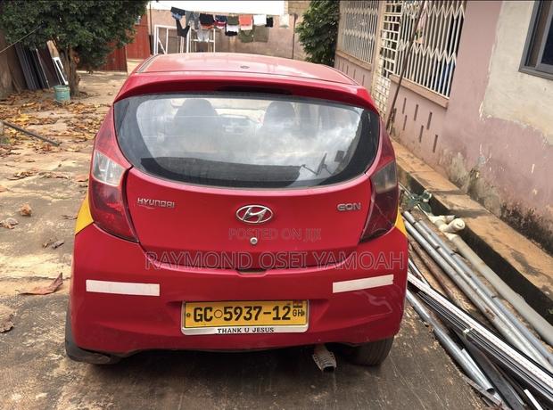 Hyundai Eon 2011 Red