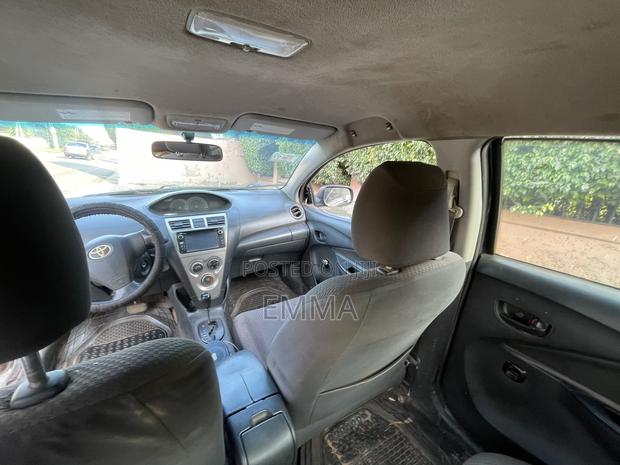 Toyota Yaris 2008 Blue