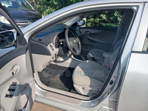 Toyota Corolla 2013 Silver