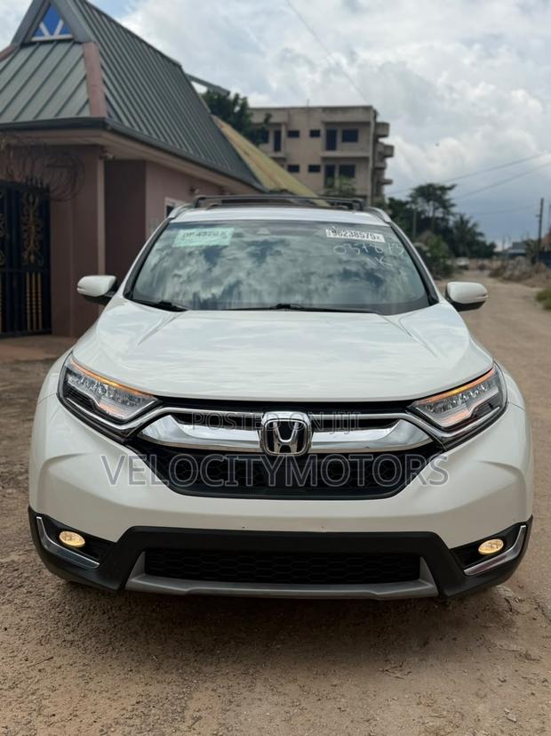 Honda CR-V Touring 4dr SUV AWD (1.5L 4cyl CVT) 2017 White