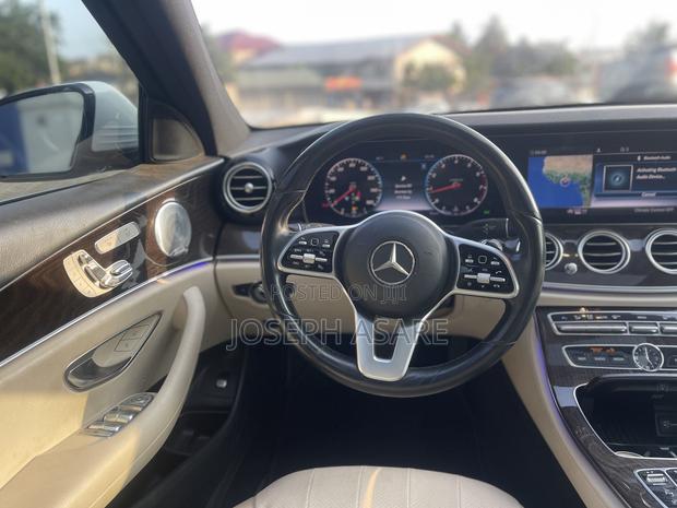 Mercedes-Benz E300 2020 White