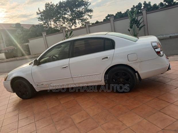 Nissan Altima 2.5 2005 White