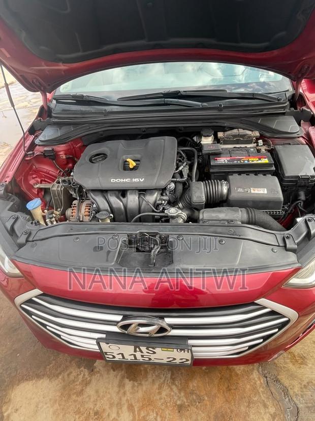 Hyundai Elantra ECO Sedan FWD (1.4L 4cyl 7A) 2017 Red