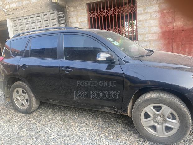 Toyota RAV4 2.5 2010 Black