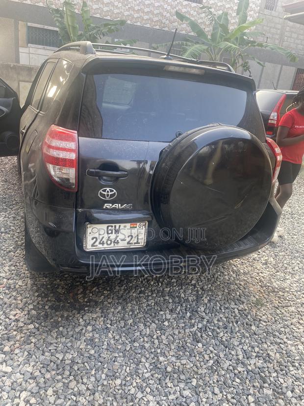 Toyota RAV4 2.5 2010 Black