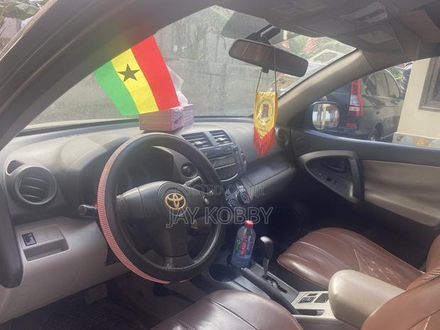 Toyota RAV4 2.5 2010 Black