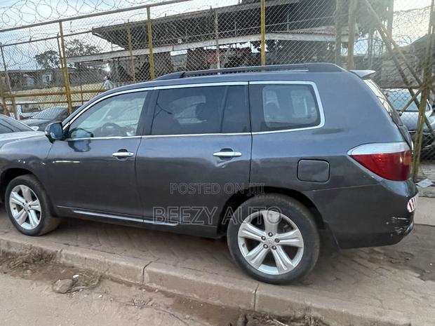 Toyota Highlander Limited 4x4 2009 Silver
