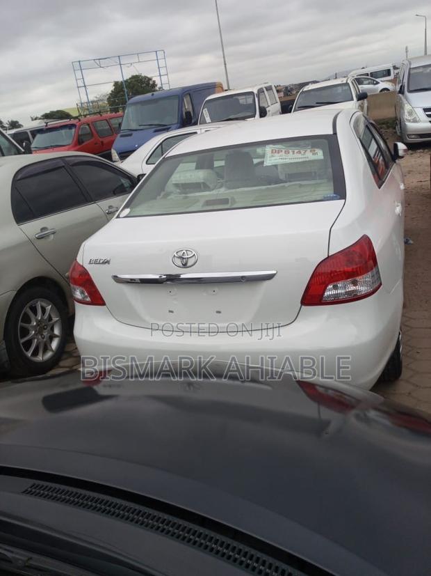 Toyota Belta 2010 White