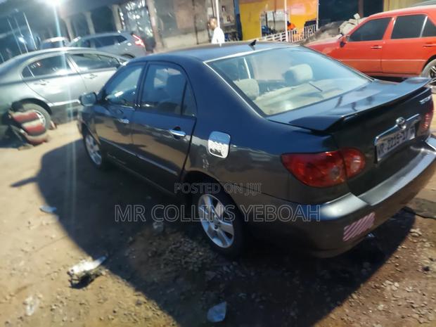 Toyota Corolla 2006 Gray
