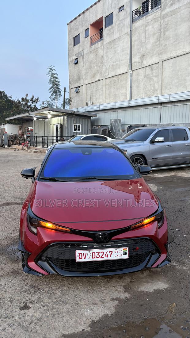 Toyota Corolla XSE 2021 Red