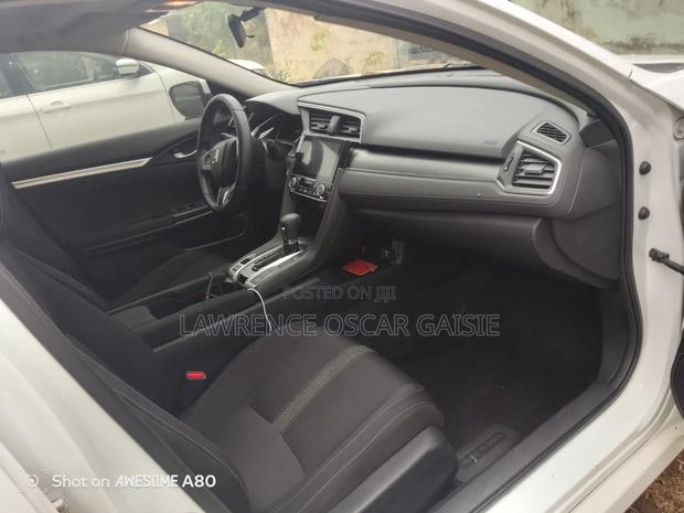 Honda Civic 2017 White