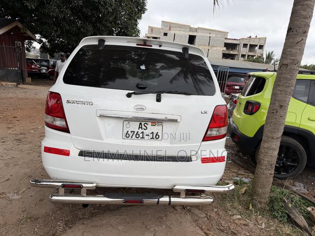 Kia Sorento 2008 White