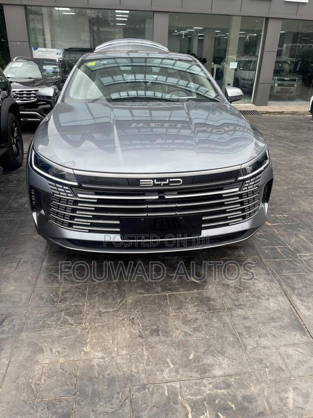 New BYD Destroyer 05 DM-i 1.5 Hybrid FWD 2025 Gray
