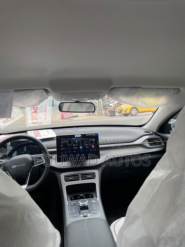 New BYD Destroyer 05 DM-i 1.5 Hybrid FWD 2025 Gray