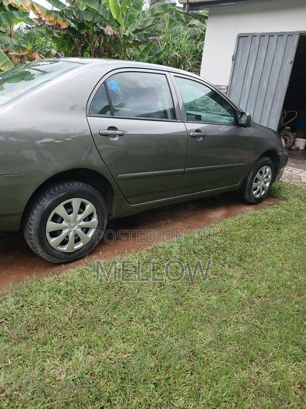 Toyota Corolla 2006 Gray