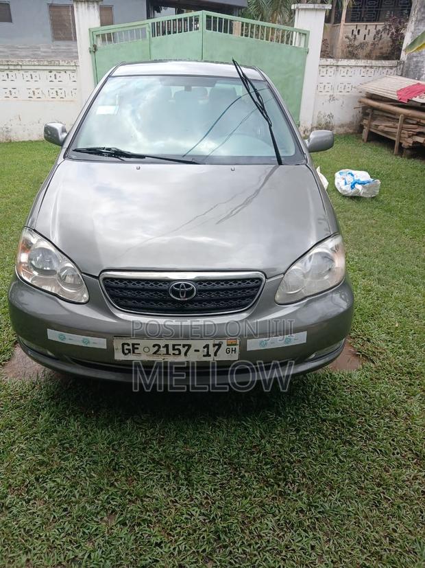 Toyota Corolla 2006 Gray