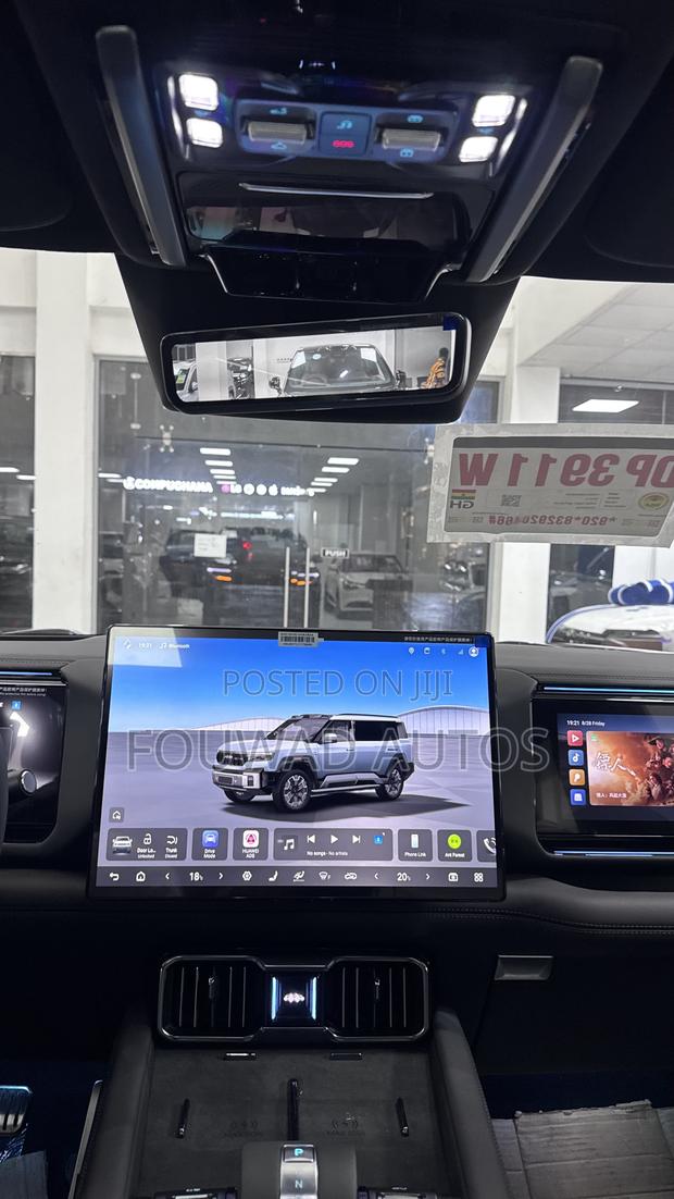 New BYD Leopard 8 2.0 Hybrid AWD 2025 Black