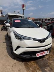 Toyota C-HR XLE Prermium FWD (2.0L 4cyl 2AM) 2018 White for sale