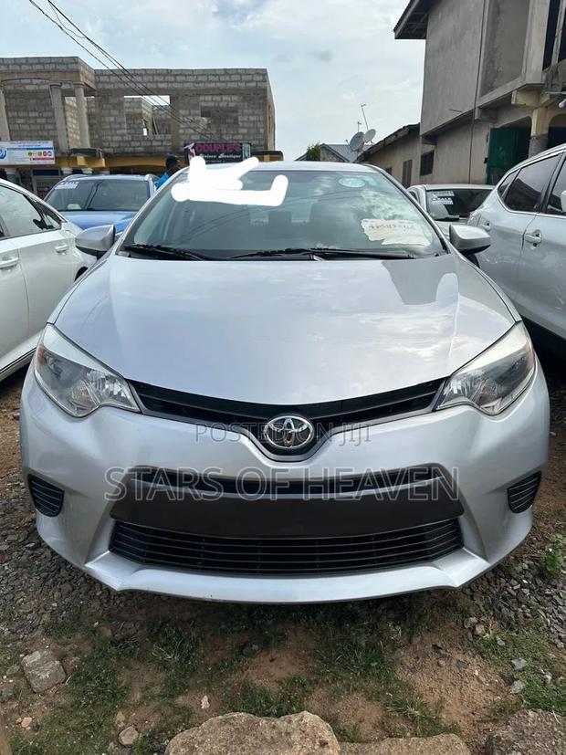 Toyota Corolla 2016 Silver