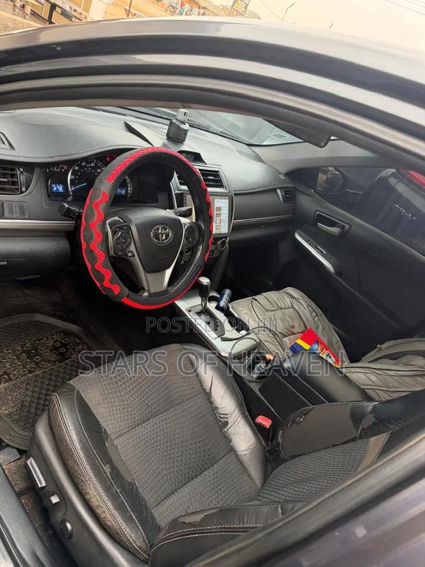 Toyota Camry 2014 Gray