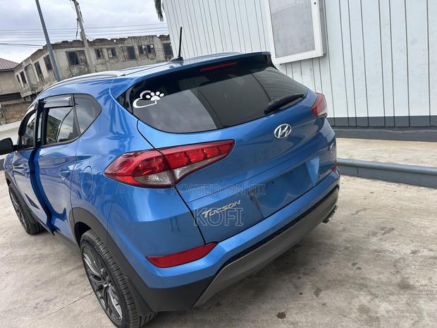 Hyundai Tucson Limited AWD 2016 Blue