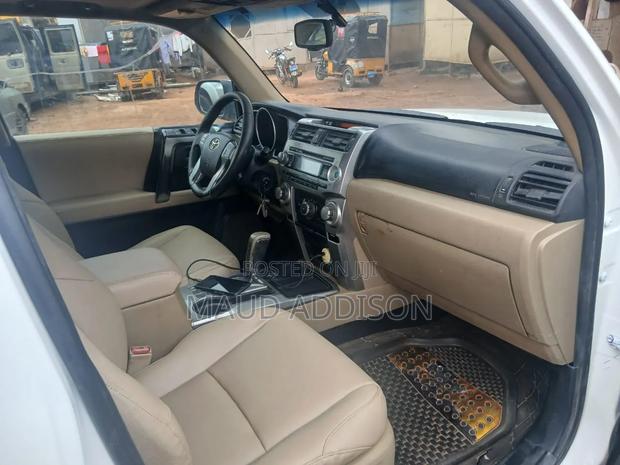 Toyota 4-Runner 2009 White