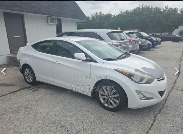 Hyundai Elantra 2016 White