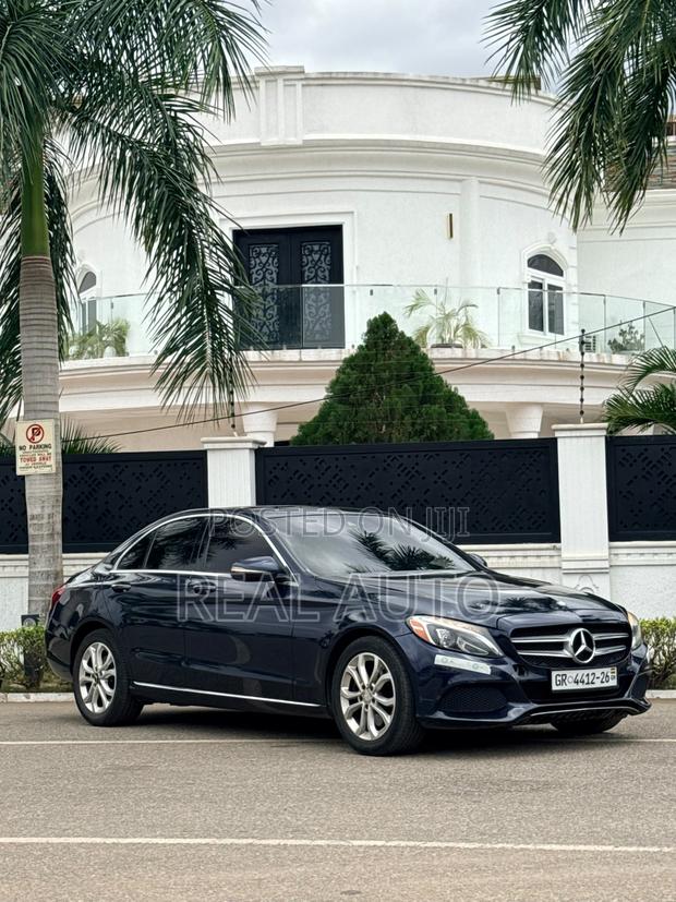 Mercedes-Benz C300 Luxury 4matic Sedan AWD (2.0L 4cyl 7A) 2017 Blue