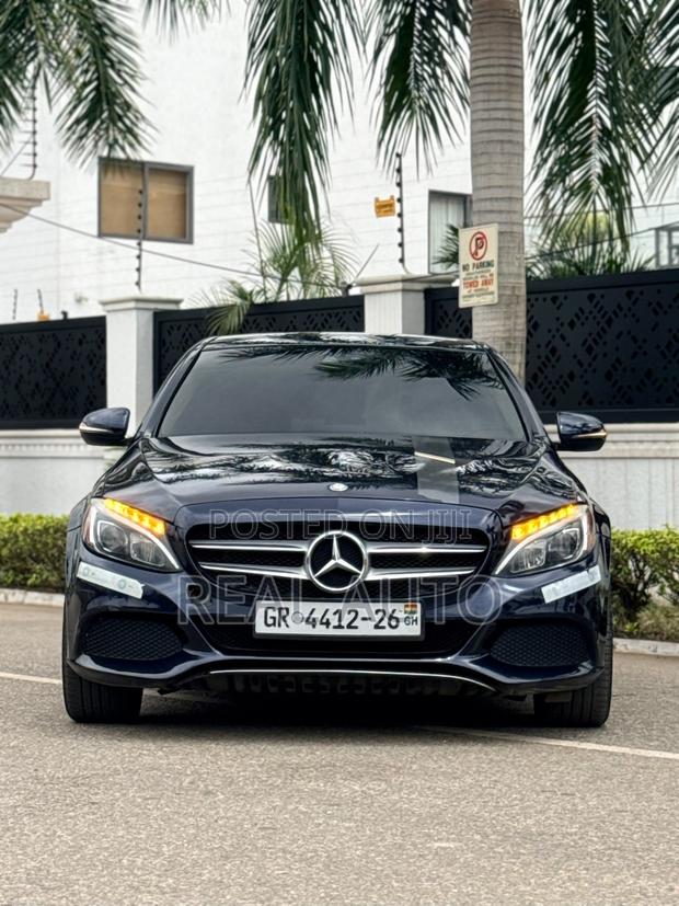 Mercedes-Benz C300 Luxury 4matic Sedan AWD (2.0L 4cyl 7A) 2017 Blue