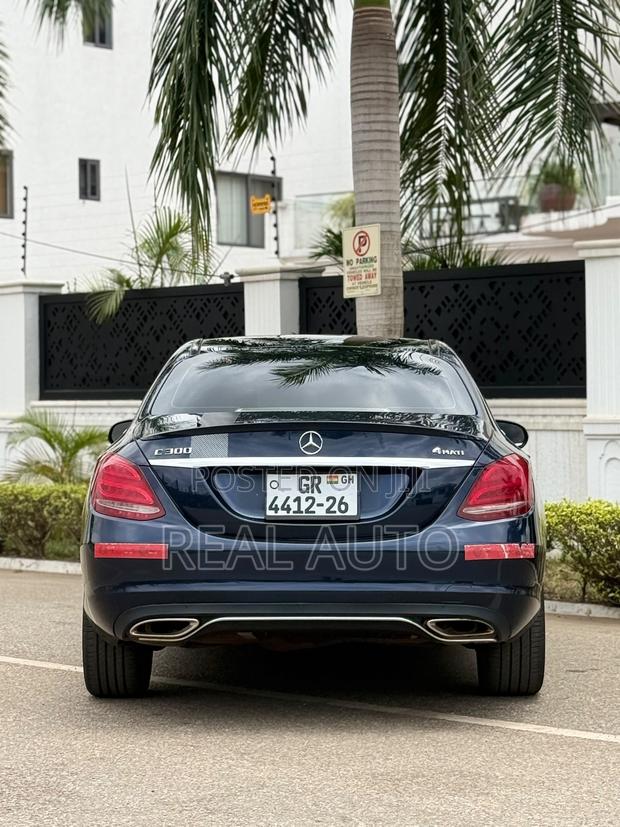 Mercedes-Benz C300 Luxury 4matic Sedan AWD (2.0L 4cyl 7A) 2017 Blue