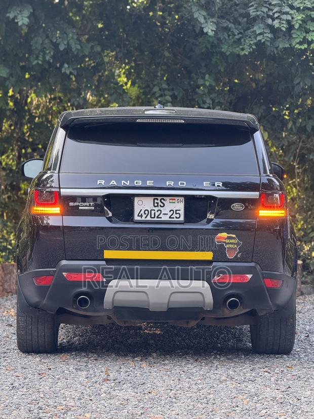 Land Rover Range Rover Sport HSE Td6 4x4 (3.0L 6cyl 8A) 2016 Black