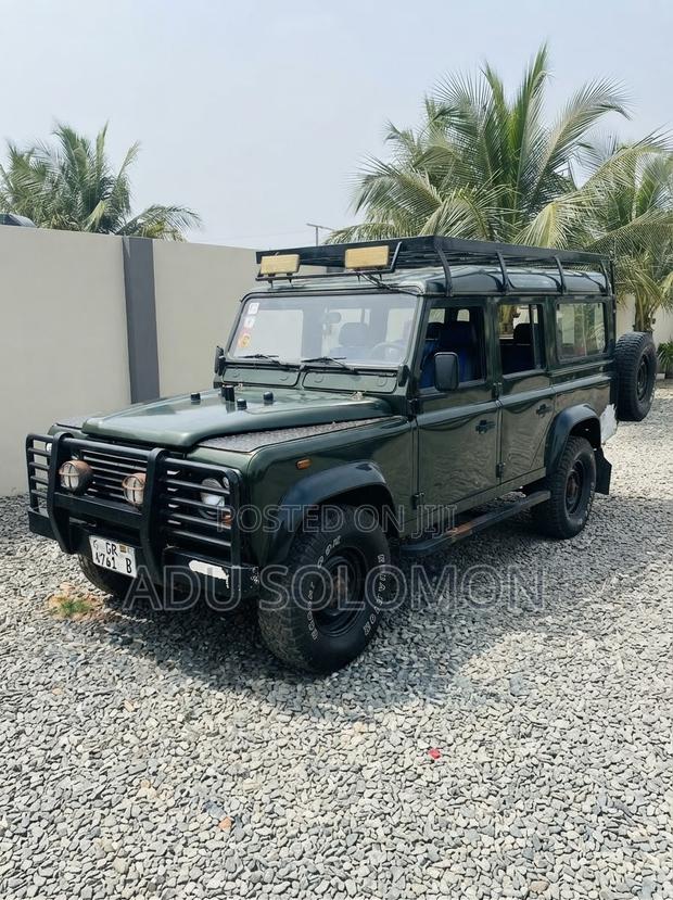 Land Rover Defender 1985 Green